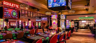 Giao diện cá cược và game cho người dùng Việt Nam, hỗ trợ bóng đá, cầu lông, esports